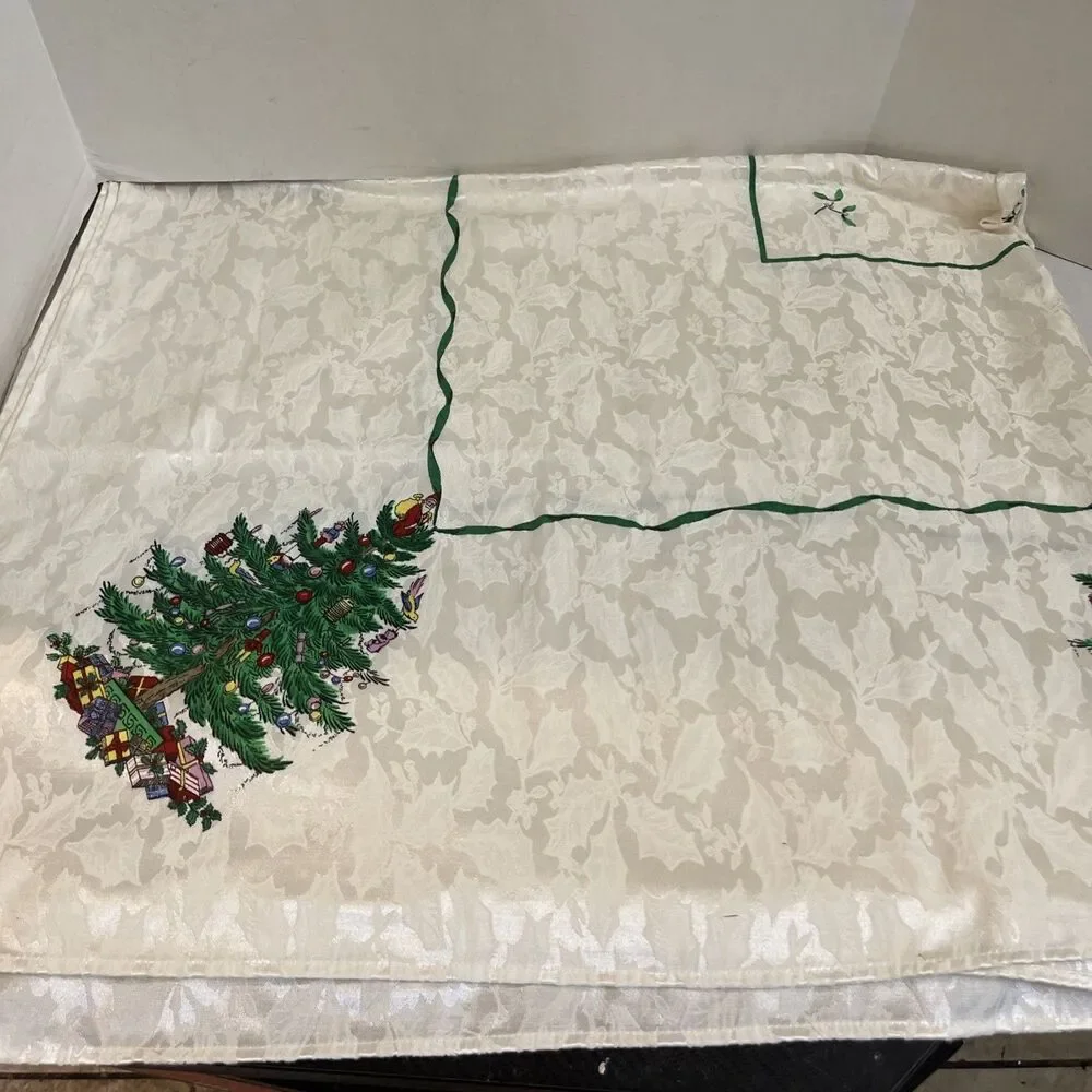 Vintage Spode Christmas Tablecloth Cloth 96”x 60” Rectangle Christmas Tree Santa